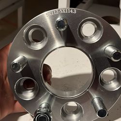 Wheel adapters