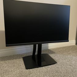 NEW OUT OF BOX (never used): ViewSonic VP2456 - 24" ColorPro™ 1080p IPS Monitor with 60W USB C