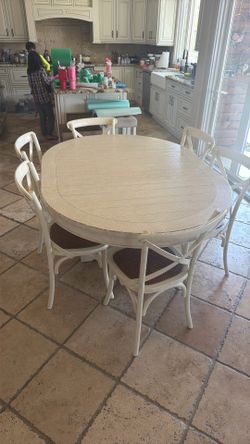 Grace Extendable Dining Table  with 8 chairs