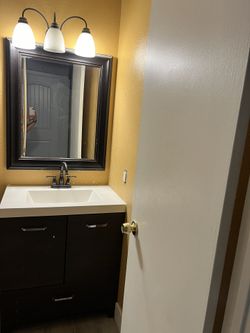Sink Vanity And Faucet