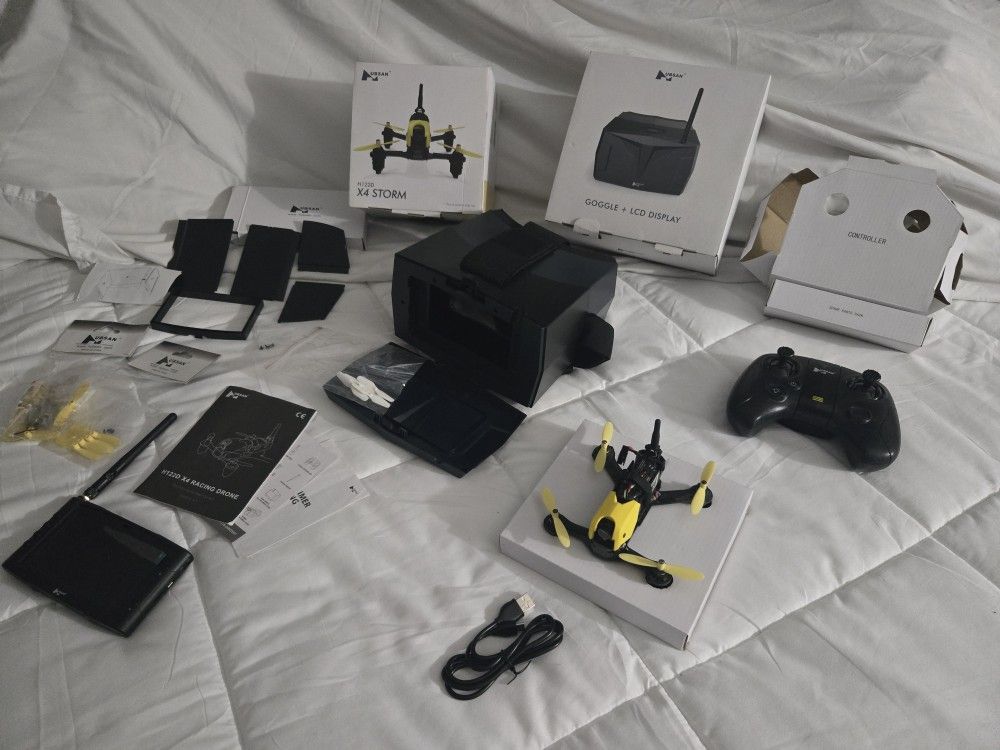 Hubsan H122D X4 Storm FPV Racing Drone.