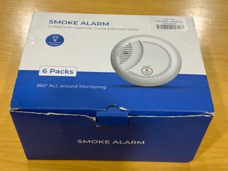 Smoke Alarm 6 Pack Battery Powered New (Open Box) batteries included.