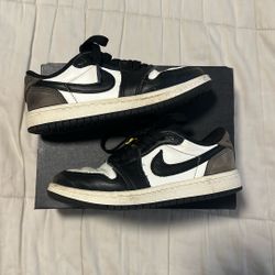 Jordan 1 Low Mocha PS Size 12c