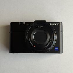 Sony RX100 II RX100M2 camera - excellent condition