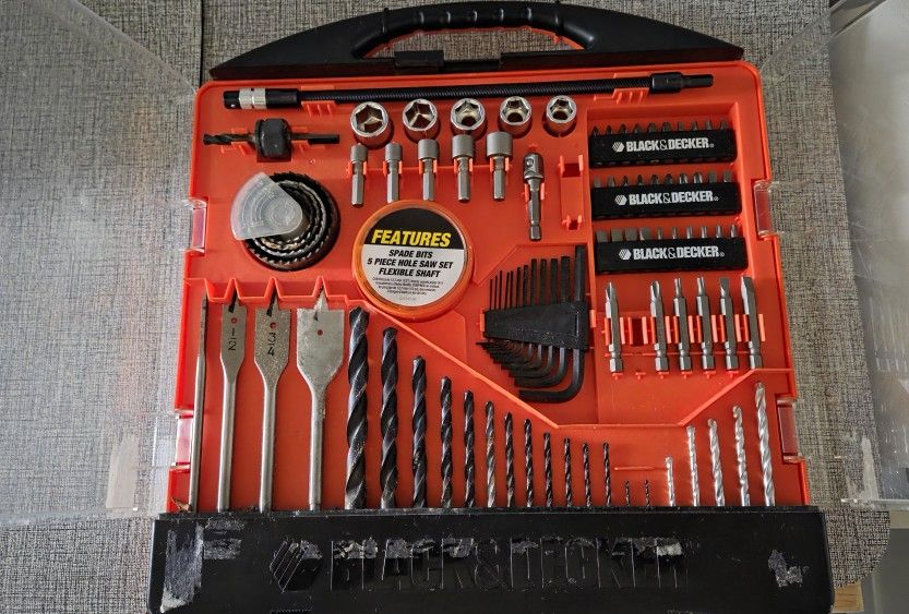 Black And Decker Tool Set With Carry Case