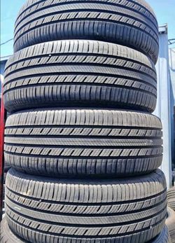 🎃 235 55 20 Michelin Tires Con 80% de Vida Las 4