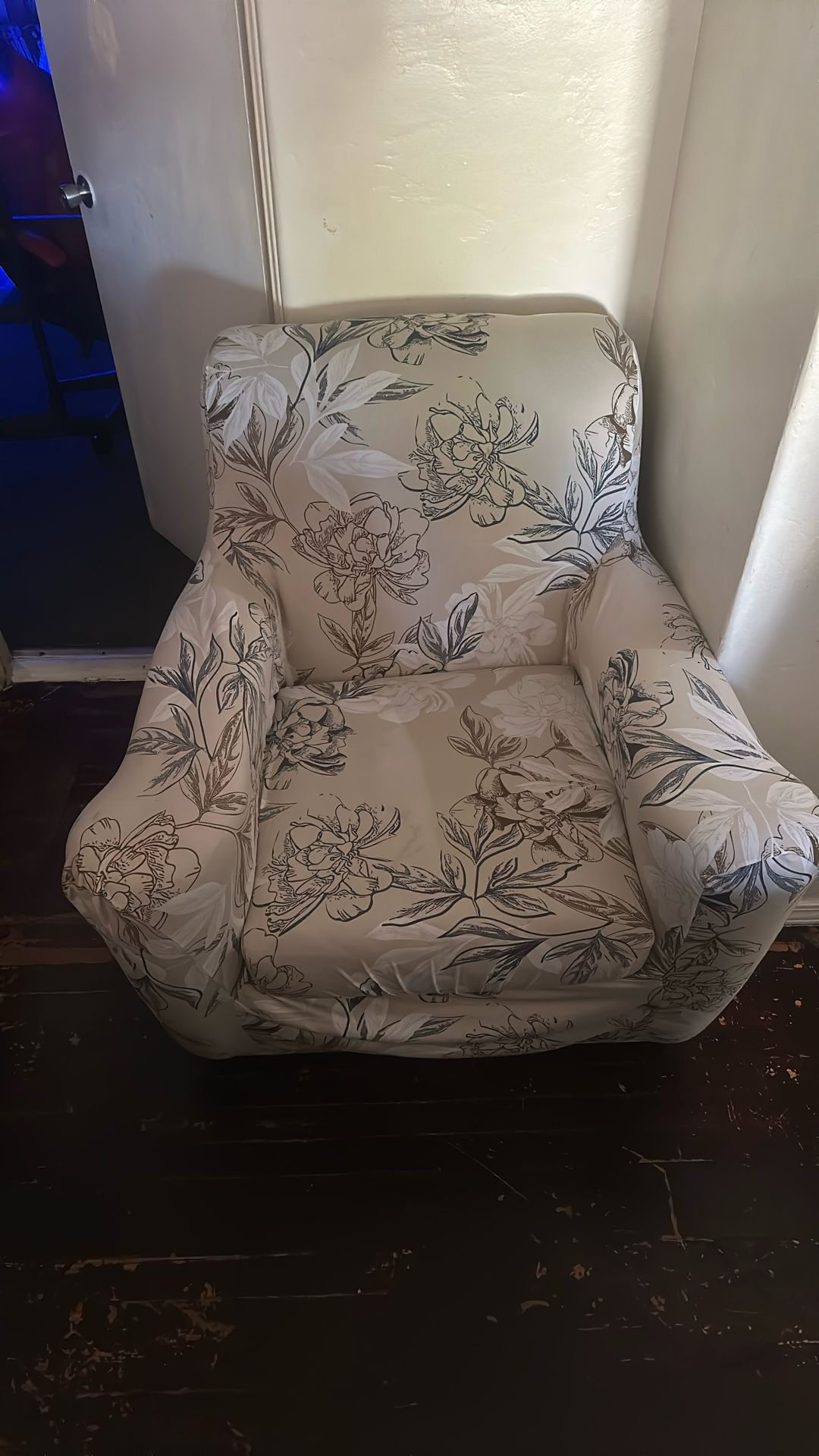 Accent Chair