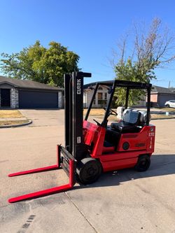 Forklift yale gas propane 4k lbs