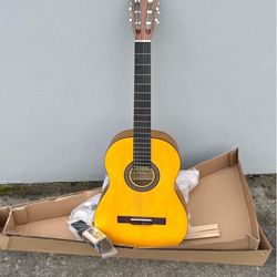 Brand new Rise by Sawtooth full size 39" Classical nylon string Guitar