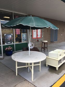 Table & umbrella