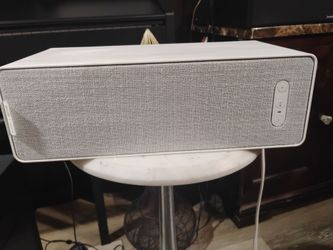 Sonos  wireless speaker symfonisk