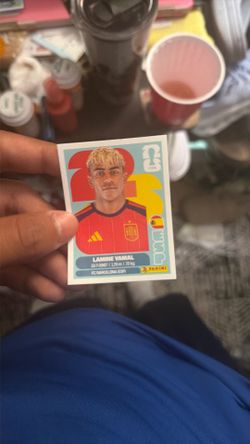 Lamine yamal panini sticker