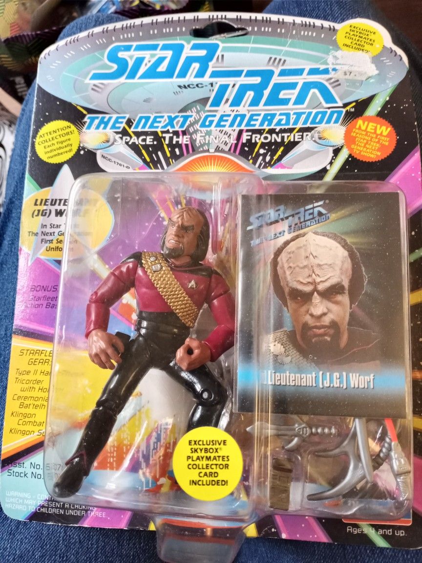 Star Trek The Next Generation Lt (JG) Worf-still Sealed