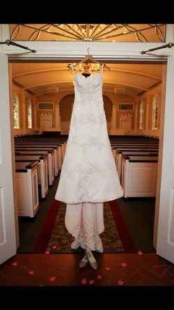 Wedding Dress-size 0 or 00