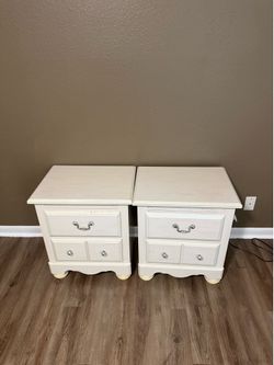 Pair of white night stands