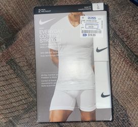 Nike everyday cotton stretch v-neck undershirt