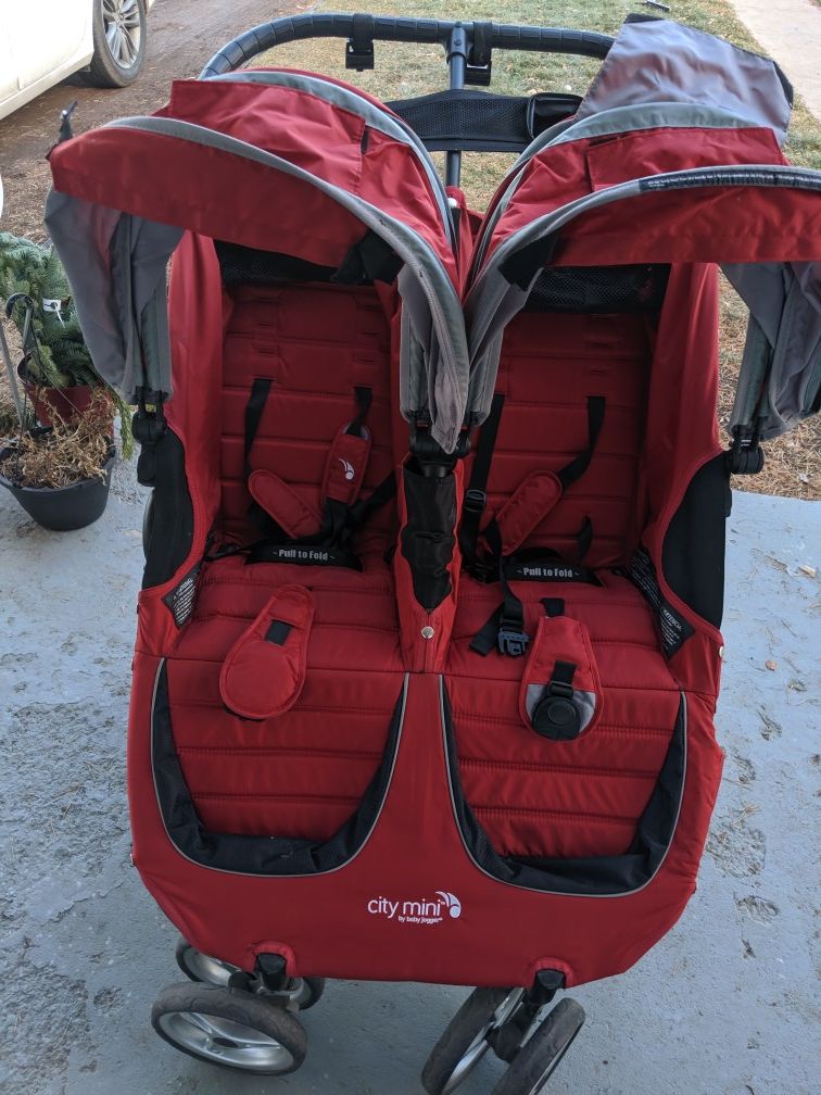 Citi Mini Double Jogger Stroller by Baby Jogger for Sale in Denver, CO
