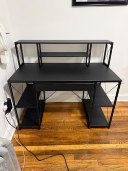 Modern desk