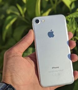 iPhone 7 Unlocked / Liberado 😃