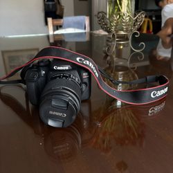 Canon Rebel T6 