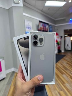 iPhone 15 Pro Max 256GB Unlocked | FlexEmarket Hot Deal