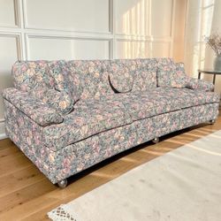 Vintage English Floral Granmillenial  Cottagecore Three-Seater Sofa with Casters