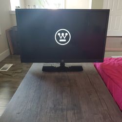 32 Inch Westinghouse TV