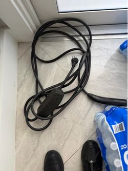Tesla charger