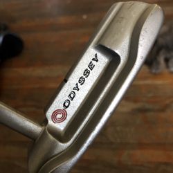 Odyssey white hot #1 putter 35” with head cover Near mint condition