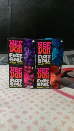 Needoh fuzz ball flower power 4 color pack