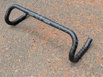 Fuji Components 44cm Drop Handlebars for Road Bicycle