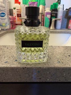 Valentino perfume