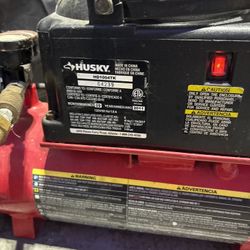 Husky Compresor 
