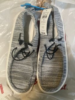 New. Mens Size 14 Slip on shoes. 