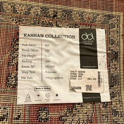 Kashan Collection Area Rug  6’-9’