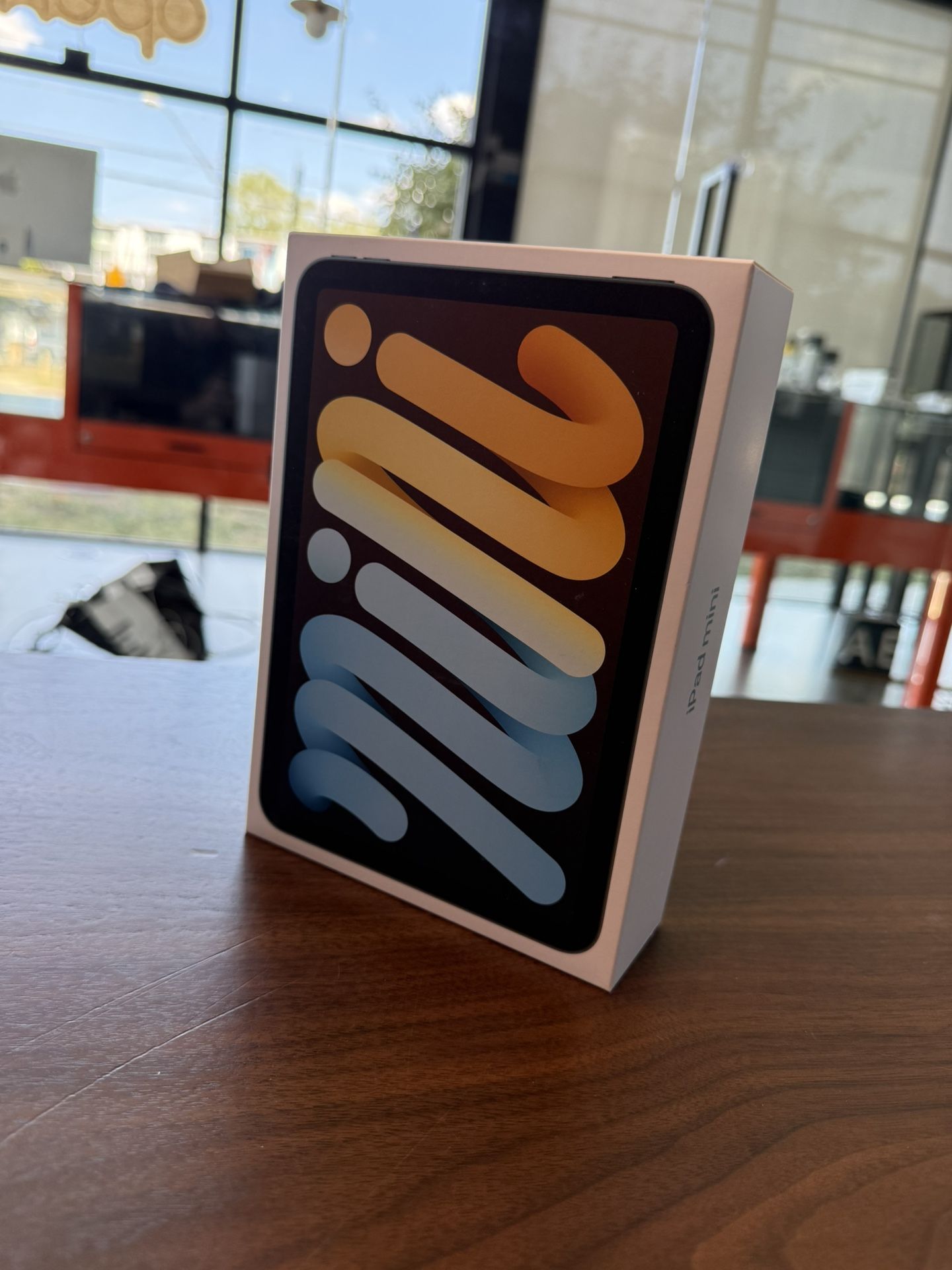 2025 iPad Mini A17 Pro 128GB WiFi new in box! We offer financing!