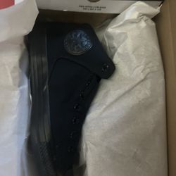 Converse Size 9,9.5,10.5,11.5 