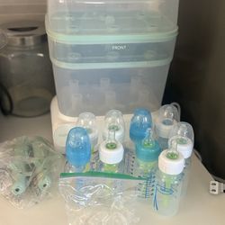 Bottle sterilizer and Bottles 