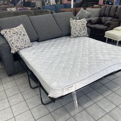 Brand new sleeper sofa bed never used Queen or Full 