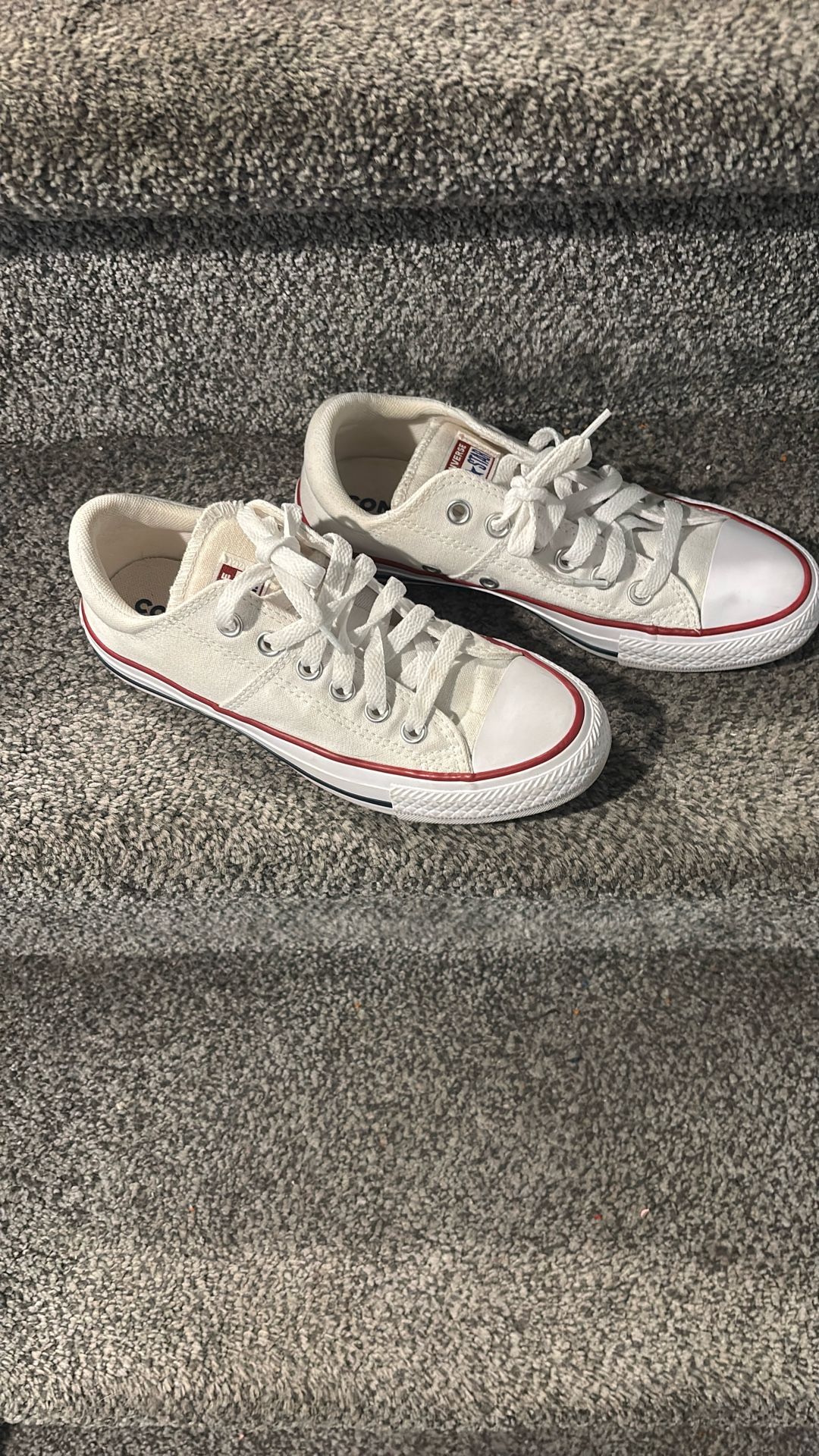 Ladies Size 6.5 Low Top White All-Star Converse