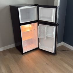 Small Refrigerator 