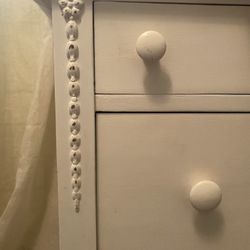 Beautiful Vintage Bedroom Set - Make Me An Offer! 