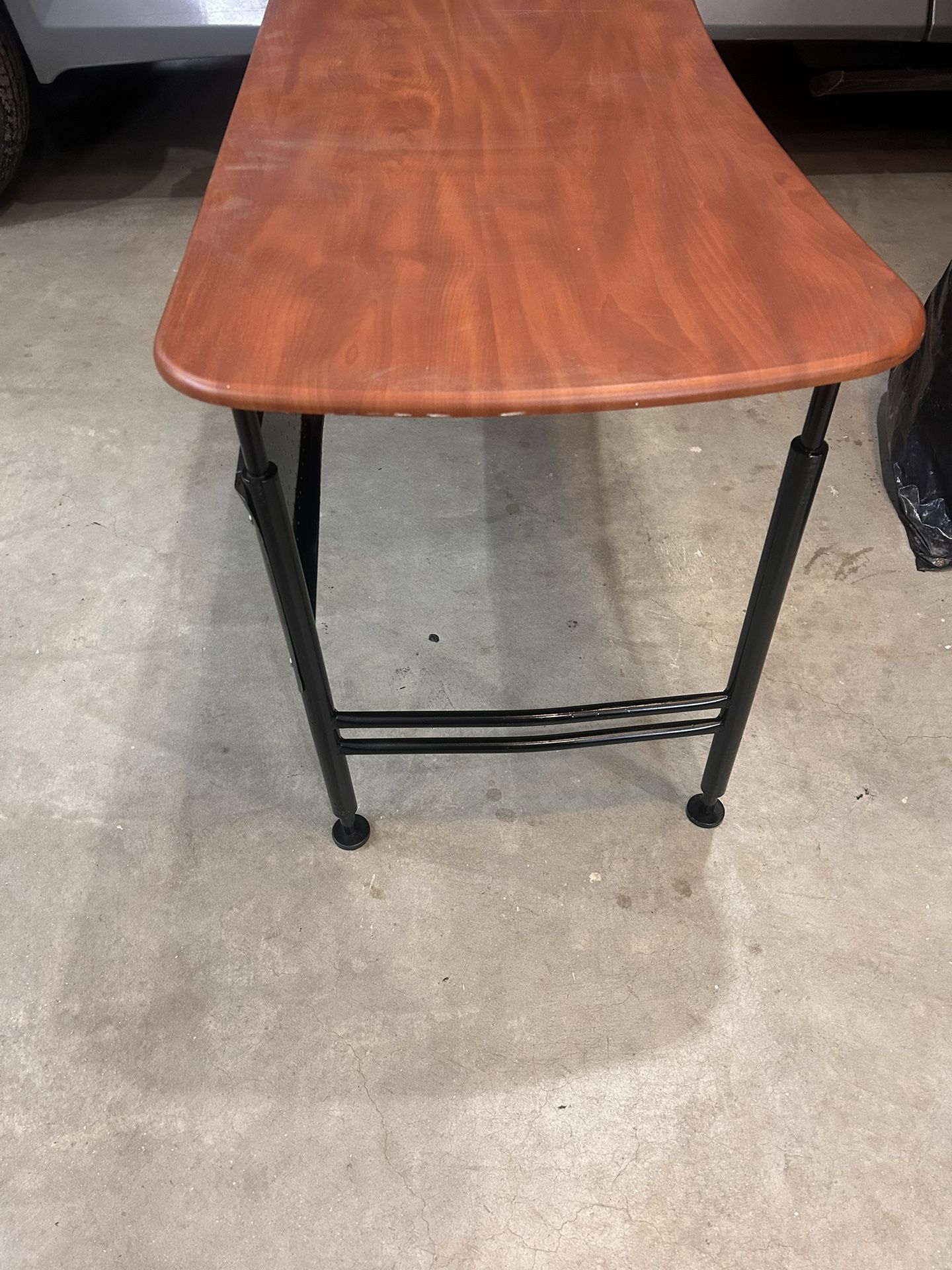 Computer Desk – Wood Top – Great Condition