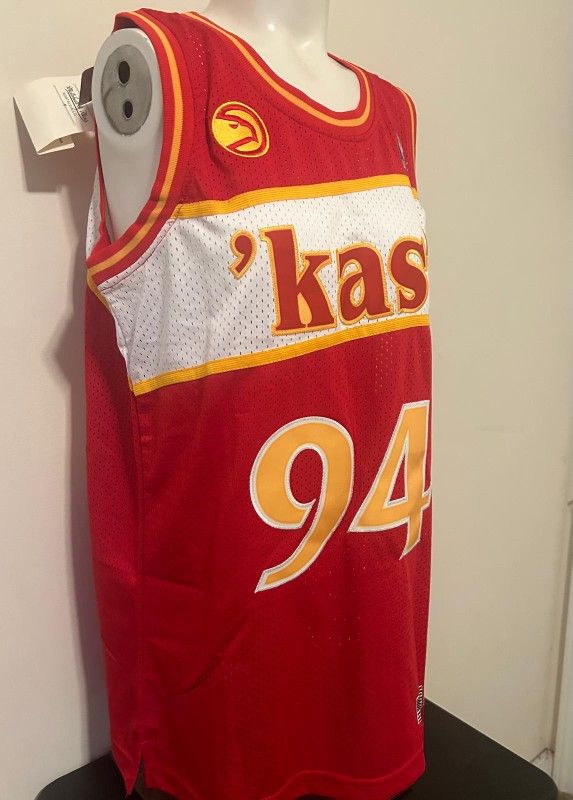 🏀🔥 Mitchell & Ness Outkast x Atlanta Hawks '94 Jersey (Size S) 🔥🏀
Brand new with tags – Collector's Item!