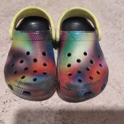 Black Crocs