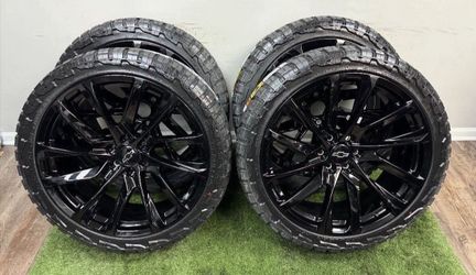 NEW 24 inch gloss black gm style wheels with RBP 285/40r24 tires