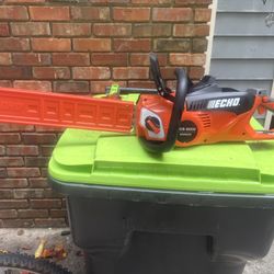 Echo chainsaw/weedeater