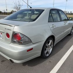 2004 Lexus IS 300