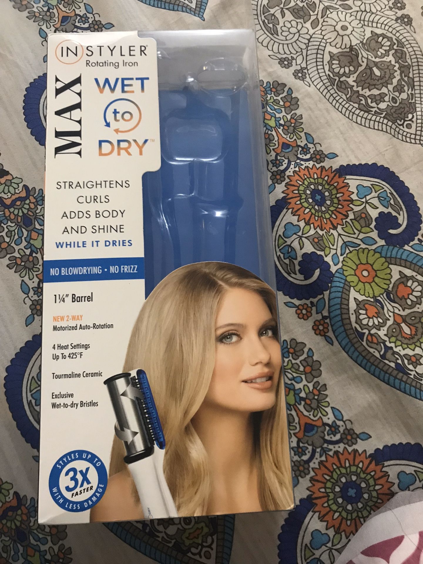in styler hair straightner and curler