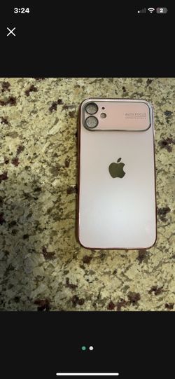 2 Different Cases ( 2 Fundas Para iPhone 11 )